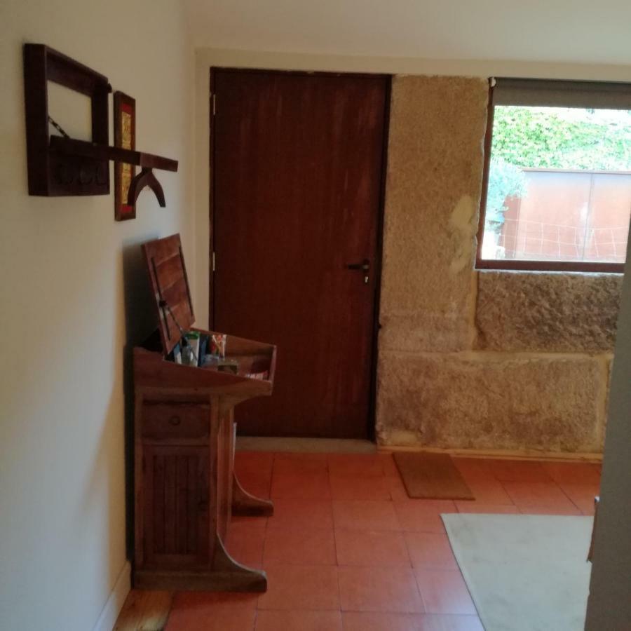 Casa Na Quinta De Valinhas Leilighet Vitorino dos Piães Eksteriør bilde
