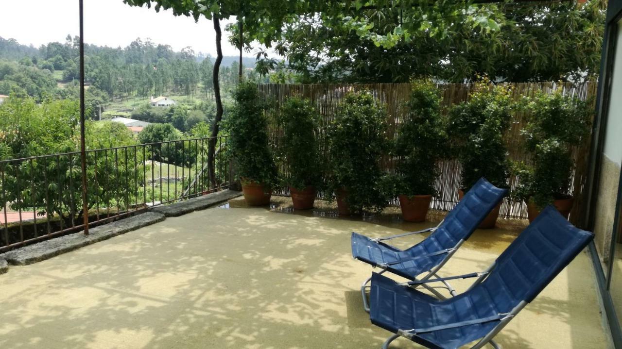 Casa Na Quinta De Valinhas Leilighet Vitorino dos Piães Eksteriør bilde
